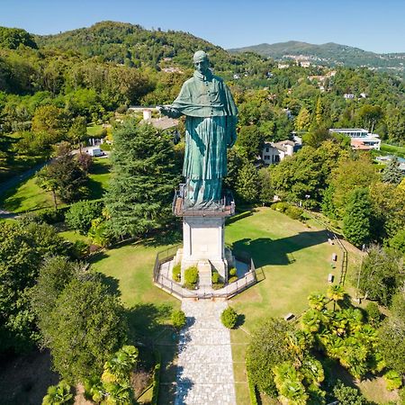Villa San Carlo Арона Екстер'єр фото