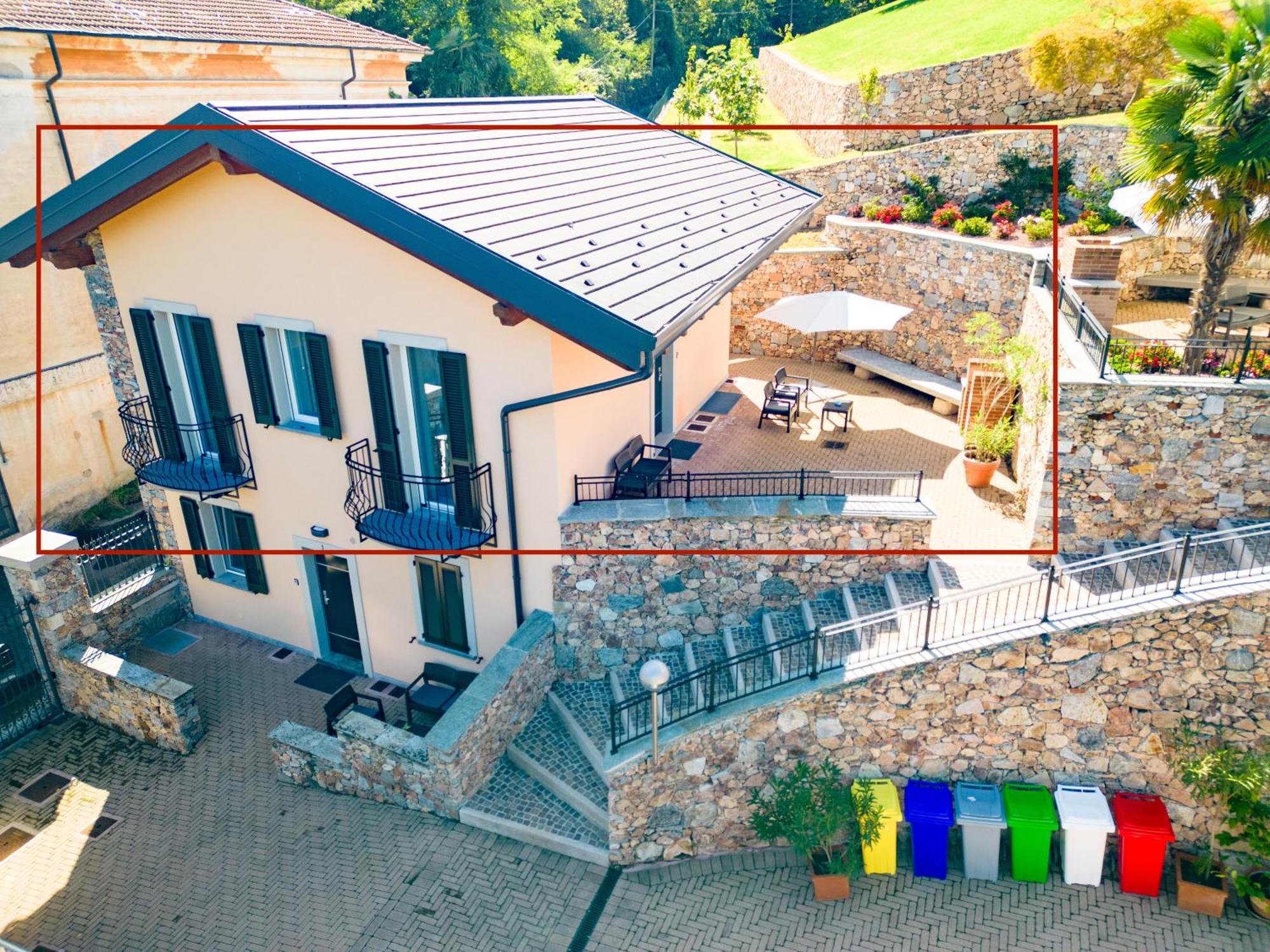 Villa San Carlo Арона Екстер'єр фото